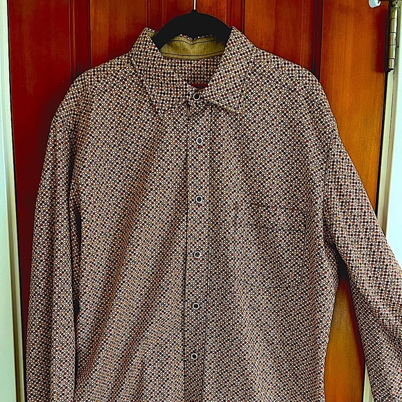 Eye-catching Polka Dot Party Shirt - Picture 2 of 3